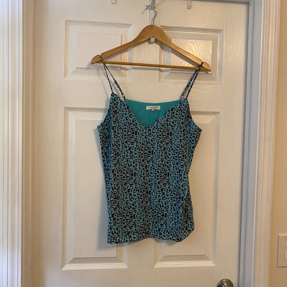 Socialite Scallop Cami Blue Animal Print - Size Large - NWOT - Picture 3 of 7